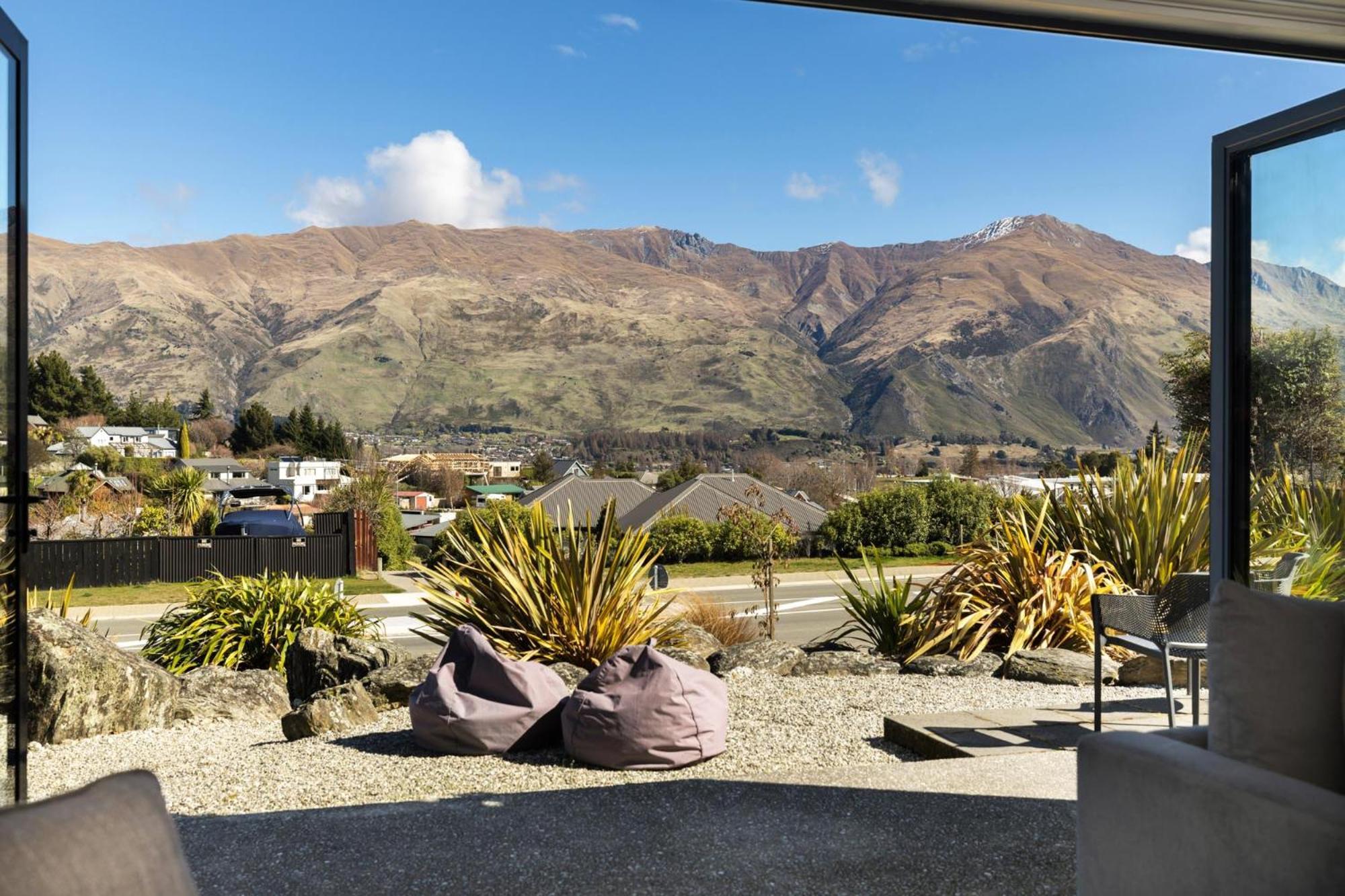 Villa King Of The Hill Wanaka Exterior foto